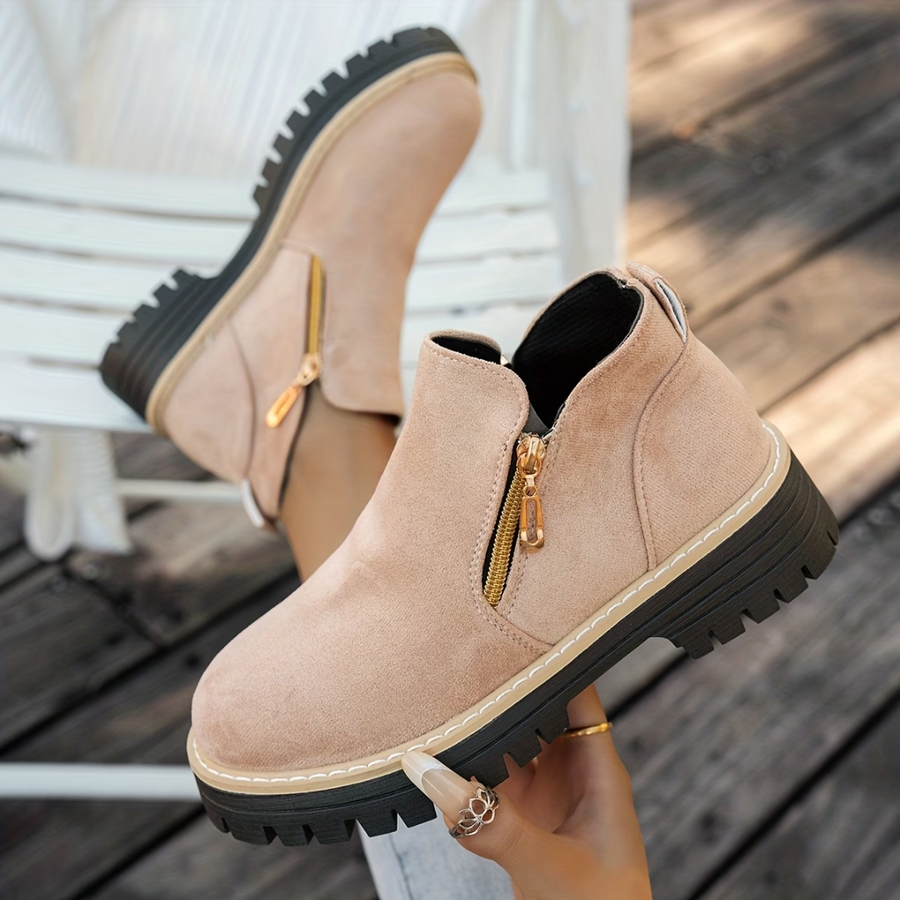 Varga | Stylish Ankle Boots