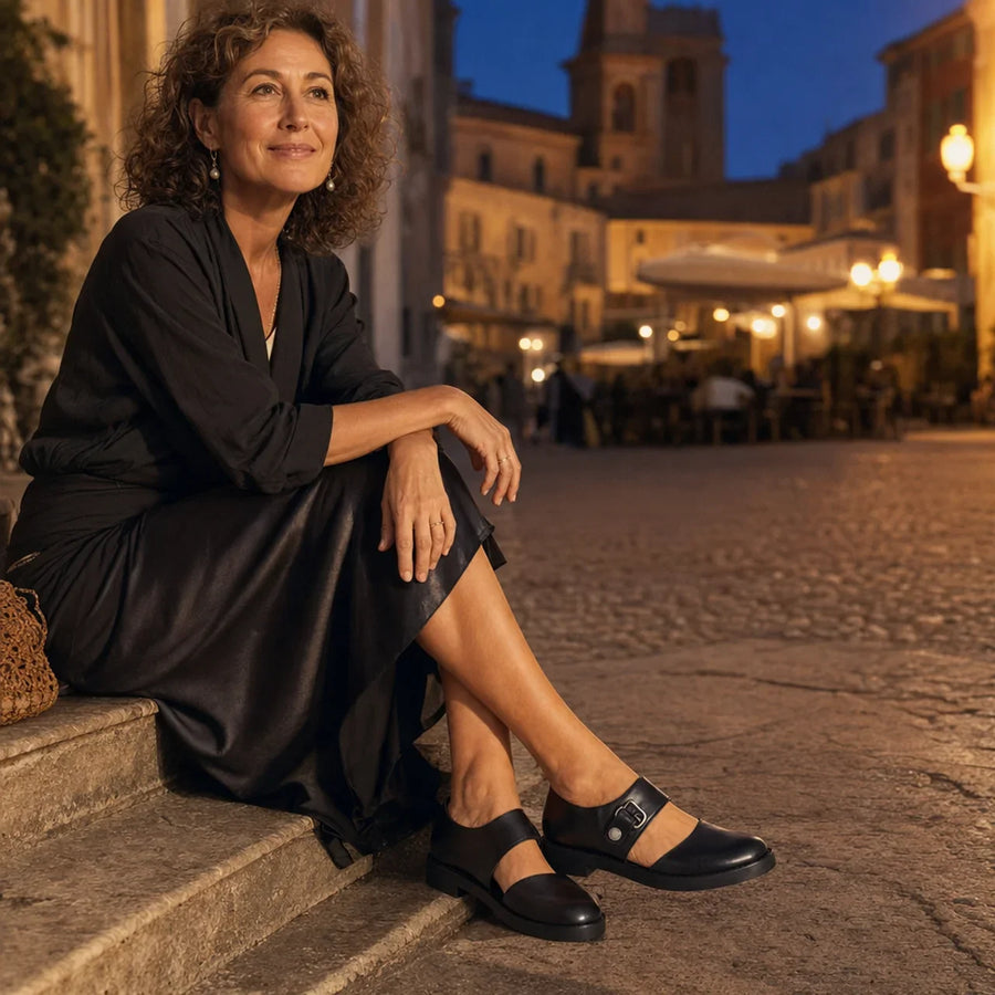 Varga | Elegant Strapless Slides
