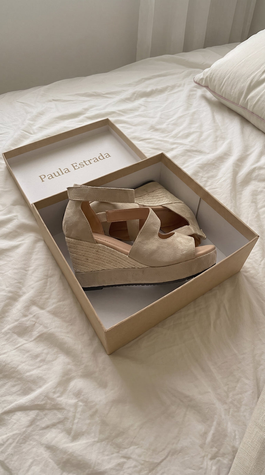 Varga | Espadrilky na klinovom podpätku so zapínaním pre ženy