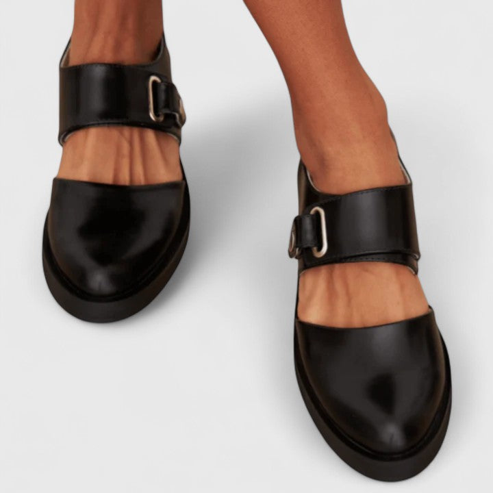 Varga | Elegant Strapless Slides