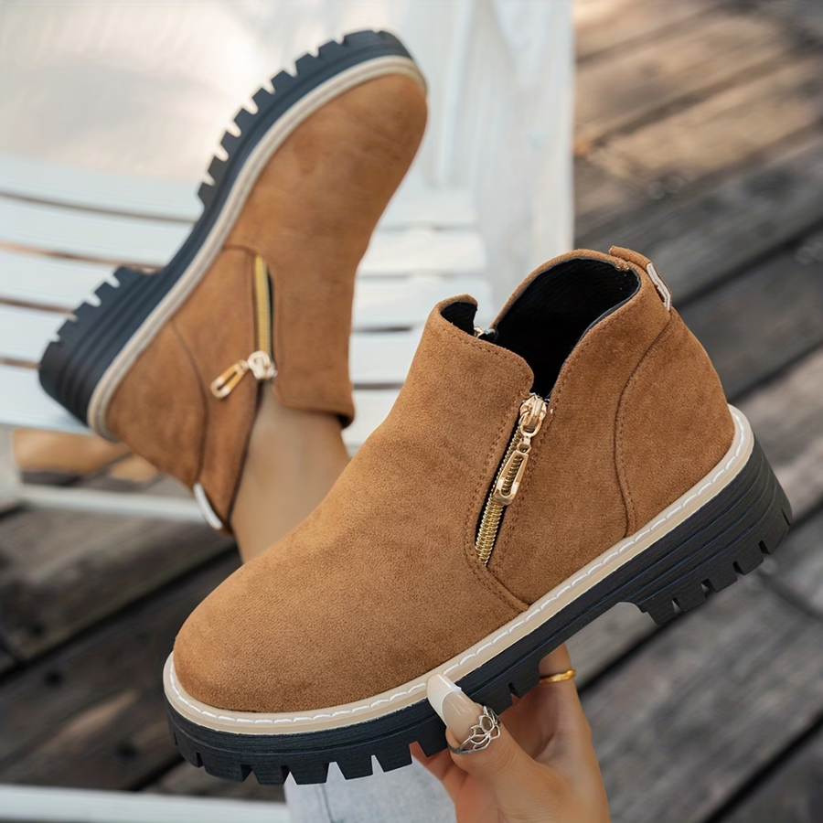 Varga | Stylish Ankle Boots