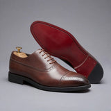 Varga | Signature Oxfordy